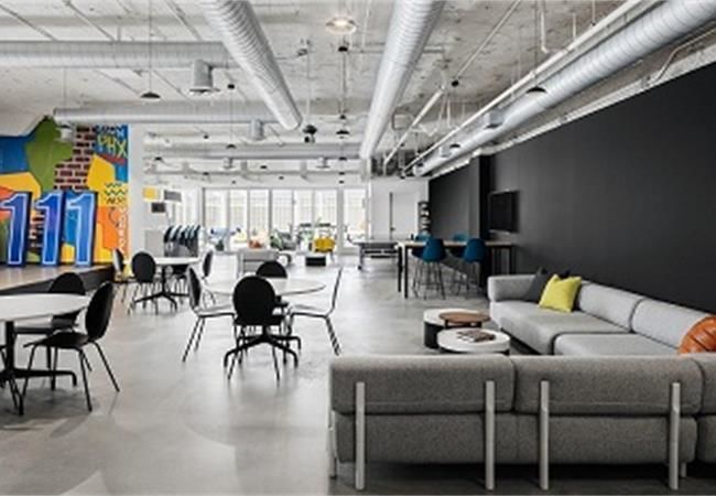 合肥落地式玻璃門風(fēng)格簡約辦公室裝修設(shè)計