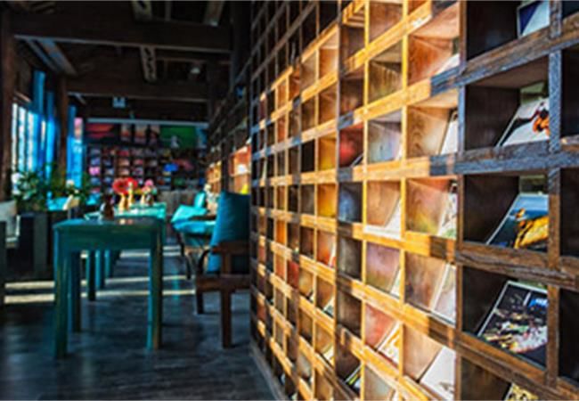 合肥書(shū)店裝修書(shū)吧裝修設(shè)計(jì)要堅(jiān)持思想先行,著力觀念更新