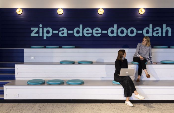 時尚個性的現(xiàn)代化辦公室設(shè)計