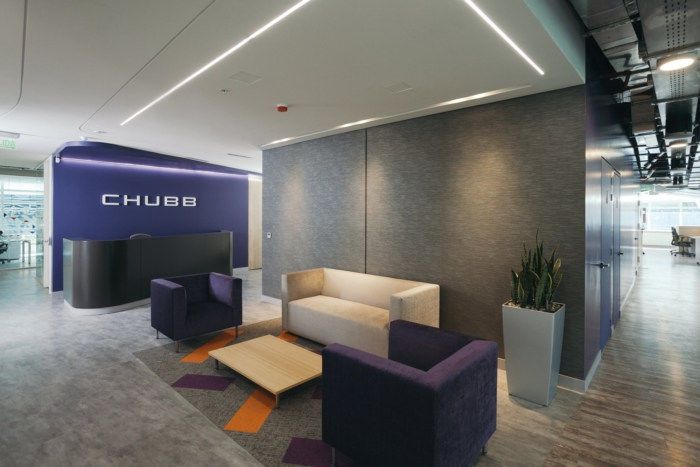 簡約時尚的辦公室裝修設(shè)計有什么特點(diǎn)