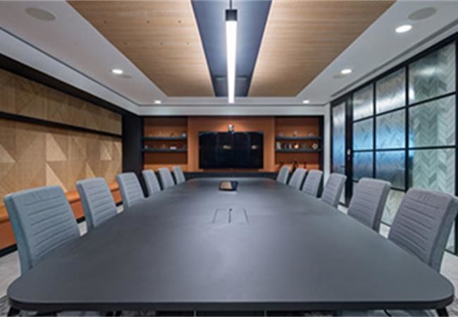 合肥辦公室裝修公司分享張揚(yáng)自在的特色辦公室設(shè)計案例圖