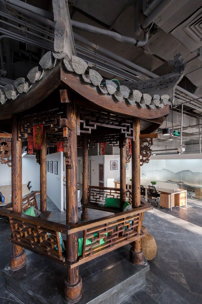 合肥辦公室裝修設(shè)計(jì)前我們必須結(jié)合實(shí)際考慮如何選擇辦公室裝修風(fēng)格