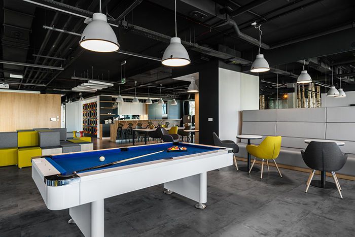 互聯(lián)網(wǎng)公司,現(xiàn)代簡(jiǎn)約風(fēng)格辦公室裝修設(shè)計(jì)案例