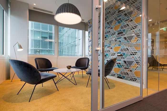 合肥保險(xiǎn)公司辦公室裝修怎么設(shè)計(jì)比較溫馨舒適