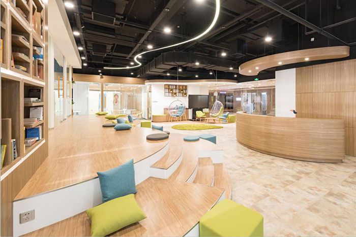 英語培訓(xùn)機構(gòu)裝修設(shè)計的大廳一般怎么布置？