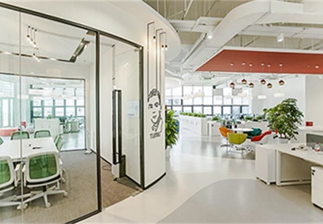 創(chuàng)意辦公室裝修設(shè)計就得這么打造！清爽敞亮顏值高