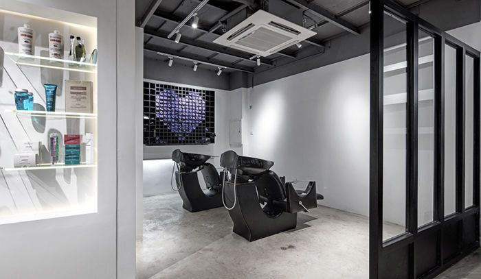 合肥工業(yè)風美發(fā)店裝修設(shè)計效果圖