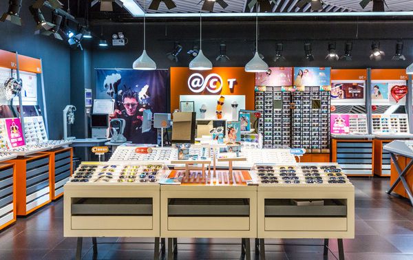 合肥有沒有專業(yè)的眼鏡店設(shè)計裝修公司 合肥有沒有專業(yè)的眼鏡店設(shè)計裝修公司