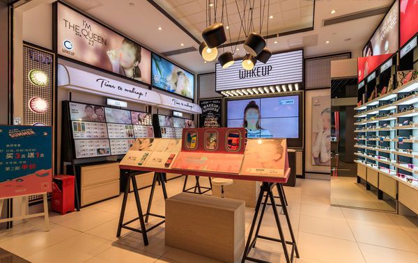 眼鏡店如何裝修?眼鏡店裝修效果圖一般要是怎么收費呢? 眼鏡店如何裝修?眼鏡店裝修效果圖一般要是怎么收費呢?