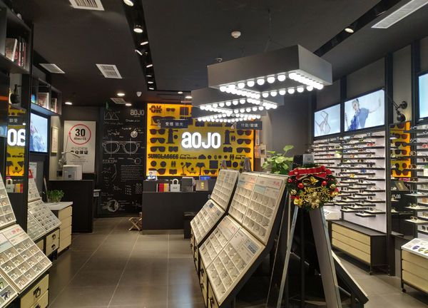 眼鏡店怎么裝修才能吸引客戶?眼鏡店裝修注意事項 眼鏡店怎么裝修才能吸引客戶?眼鏡店裝修注意事項