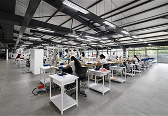 創(chuàng)意服裝工廠裝修設計圖,服裝廠房裝修怎么設計？