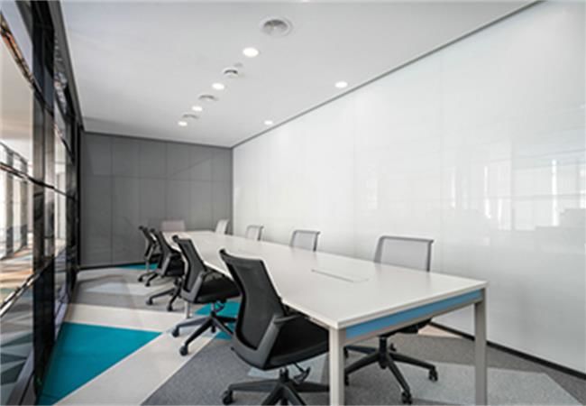 合肥廠房裝修公司分享選購廠房辦公家具經(jīng)驗(yàn)及技巧