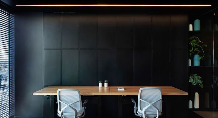 合肥金融科技公司辦公室裝修設(shè)計要穩(wěn)重不花哨