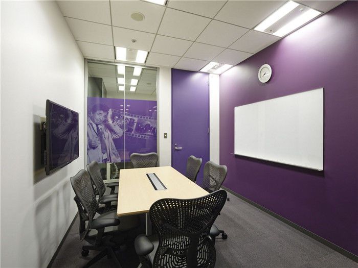 時尚辦公室裝修會議室怎么設(shè)計圖