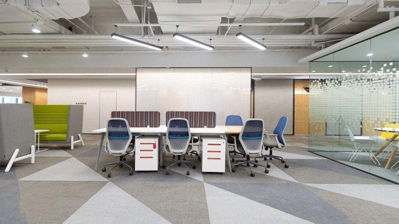 現(xiàn)代明亮辦公室裝修效果圖 現(xiàn)代明亮辦公室裝修效果圖