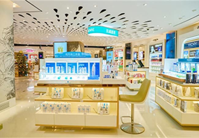 合肥化妝品店裝修如何用設(shè)計(jì)提高店面檔次