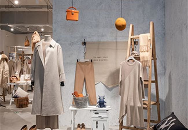 合肥服裝店裝修公司如何準(zhǔn)確把握住設(shè)計(jì)要點(diǎn)