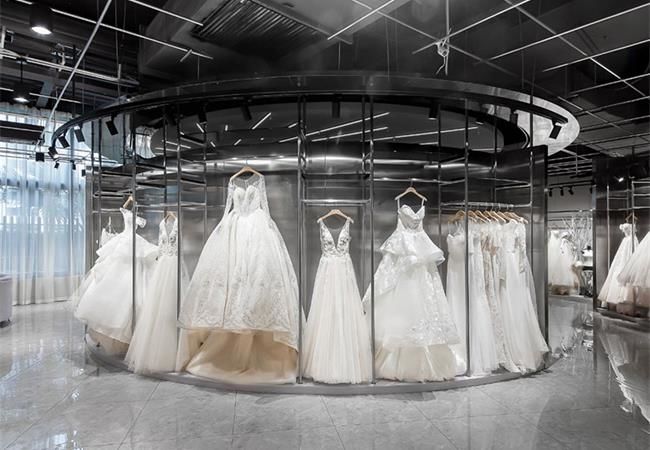 合肥服裝店裝修如何裝修出與眾不同的樣式？