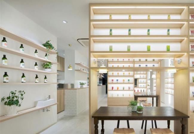 新手如何裝修出高端大氣的合肥化妝品店面設(shè)計(jì)？