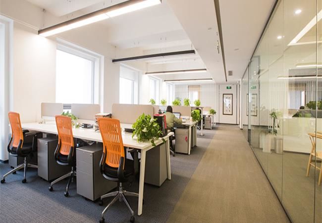 合肥辦公室裝修璃隔斷好處，讓業(yè)主省心更放心