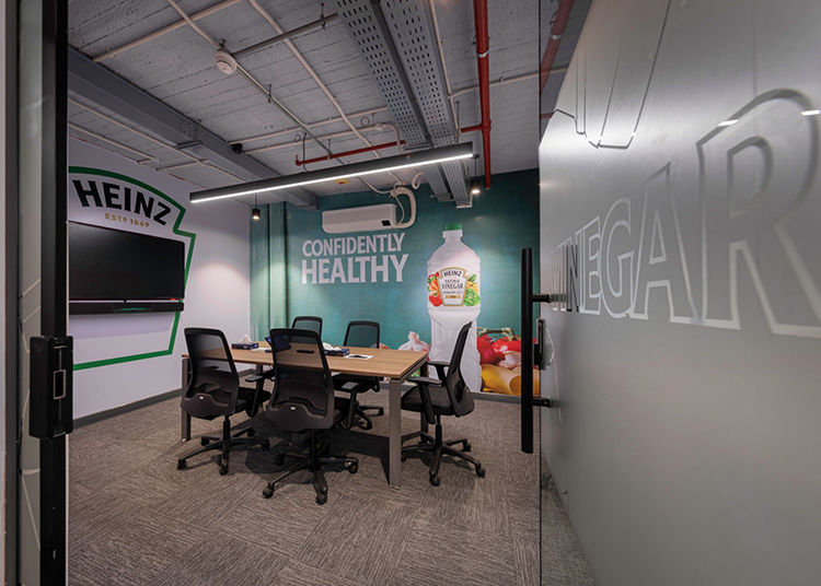 1600平辦公室裝修案例，辦公空間的蛻變之旅