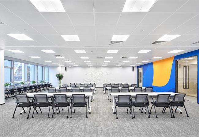 如何確保工廠辦公區(qū)空間裝修設(shè)計(jì)預(yù)算不超支